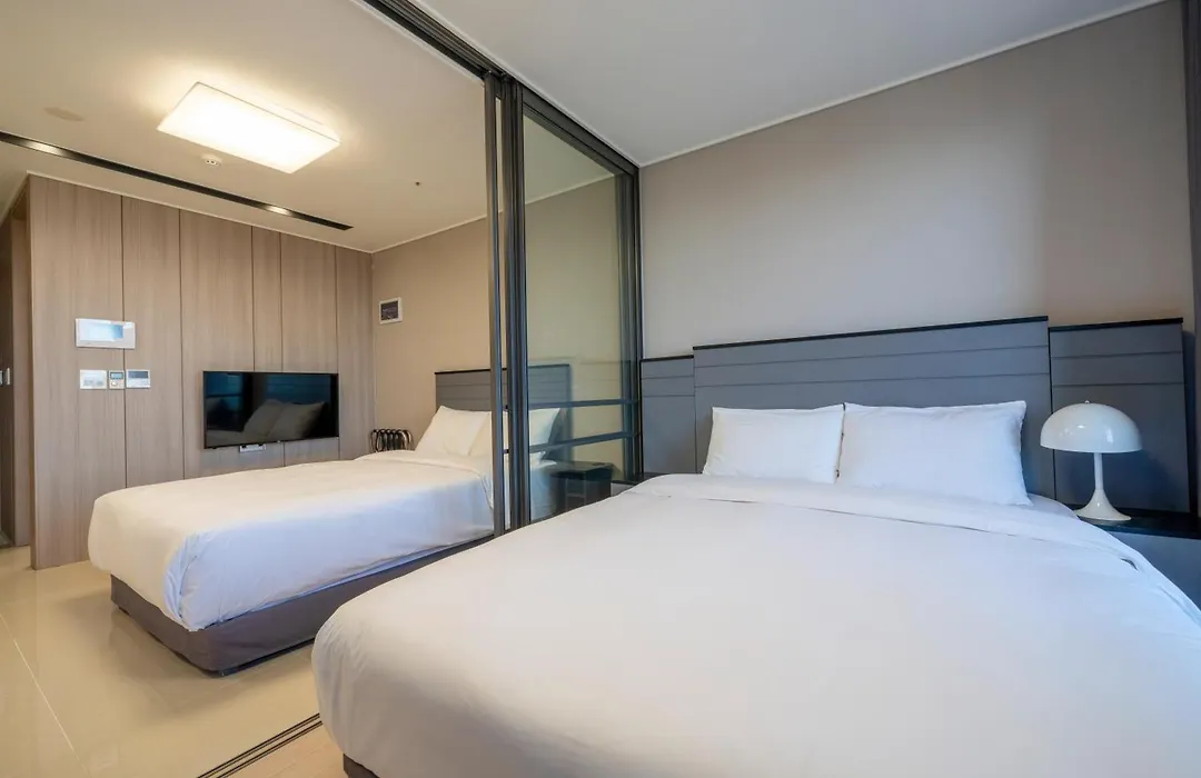 Hotel The Blue Terra-1